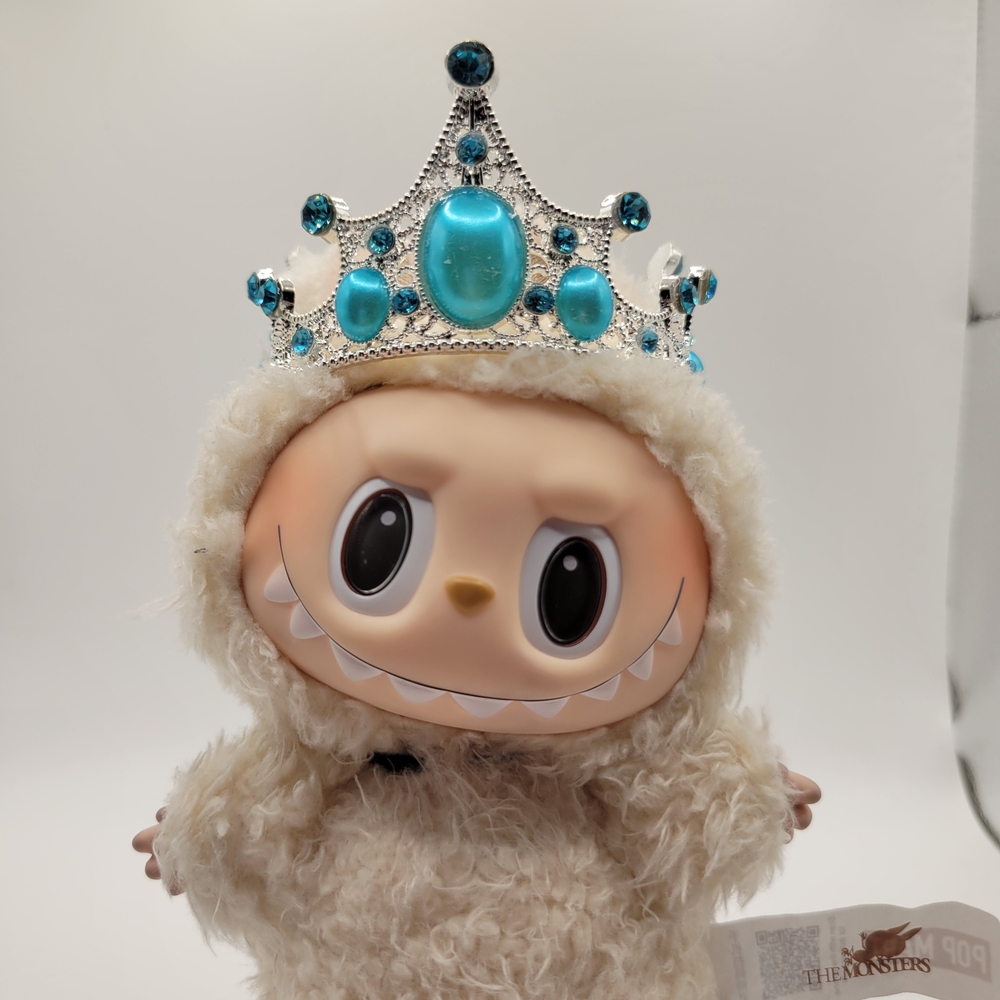 Silver And Blue Metal Crown For 17cm Dolls. No Doll Included.